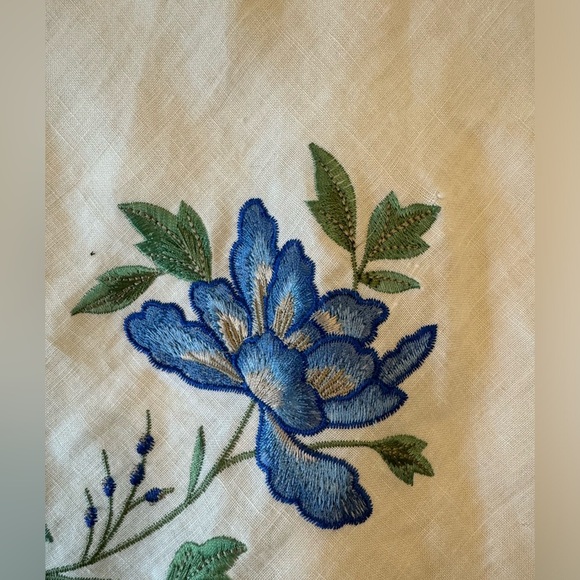 EUC! Anne Carson Linen Floral Embroidered Top, sz 1x - Picture 3 of 9